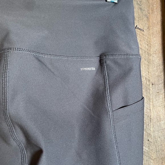 Mondetta Grey Leggings - Size Small - Picture 5 of 10
